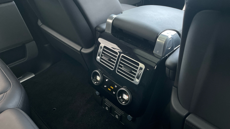 Land Rover Range Rover 3.0 D300 Westminster Black 4dr Auto Diesel Estate